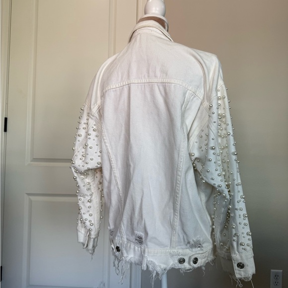 Bloomingdales Exclusive - Sunset and Spring White Denim Jacket with Pearls - Picture 4 of 9